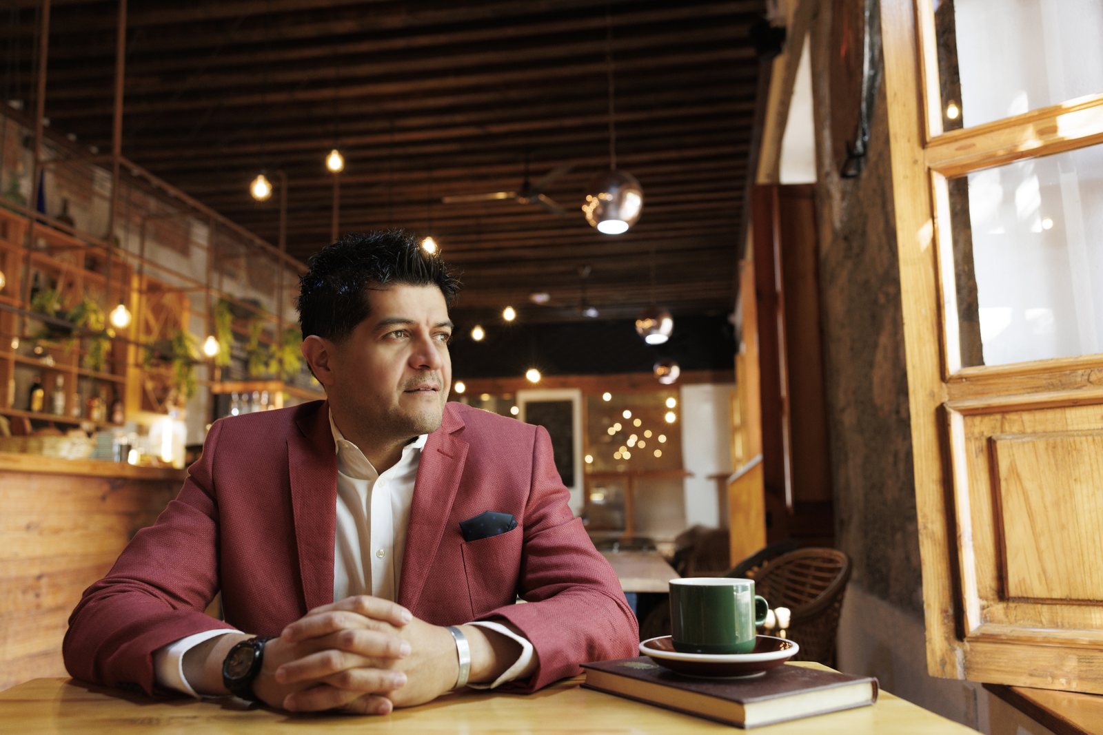 Dr. Iván Contreras Molina